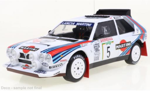 Lancia Delta 1/18 IXO S4 No.5 Rally San Remo 1986 modellino in miniatura