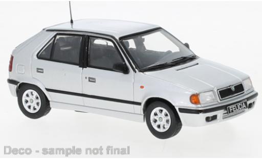 Skoda Felicia 1/43 IXO grigio 1994 modellino in miniatura