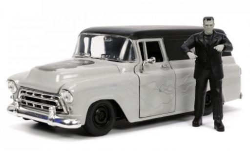 Chevrolet Suburban 1/24 Jada Toys Frankenstein 1957 mit Figur modellino in miniatura