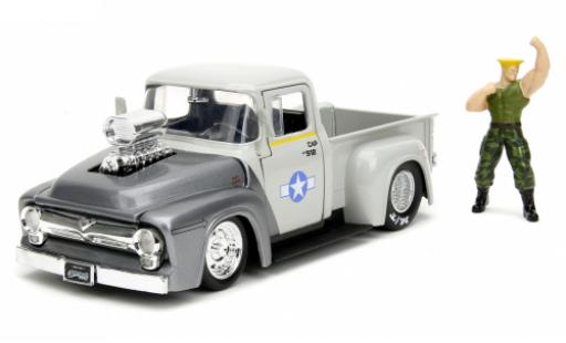 Ford F-1 1/24 Jada Toys Jada 00 Pick Up grigio/metallise grigio Street Fighter - Guile 1956 modellino in miniatura