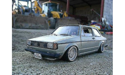 Volkswagen Jetta I 1/18 Sun Star mk1 rats modellini auto