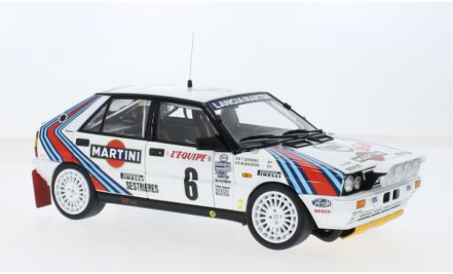 Lancia Delta 1/18 Kyosho HF 4WD No.6 Martini Rallye WM Rallye Monte Carlo 1987 1:18 modellino in miniatura