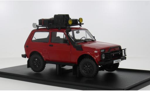Lada Niva 1/18 Solido rot 1980 1:18 modellino in miniatura