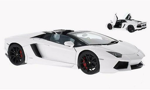 Lamborghini Aventador LP700-4 1/18 Autoart Roadster bianco 2013 modellini auto