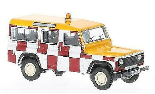 Land Rover Defender Base 1/76 Oxford Station Wagon RAF Northolt modellini auto