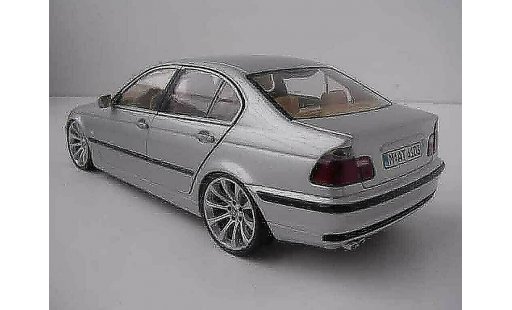 Bmw 330 tuning 1/18 Kyosho E46 m-line jantes m5 modellini auto