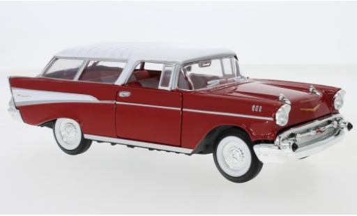 Chevrolet Nomad 1/43 Lucky Die Cast rosso/bianco 1957 modellino in miniatura