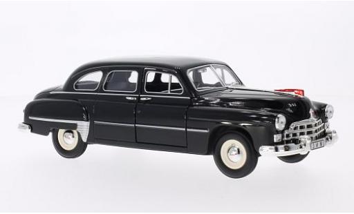 Gaz 12 1/24 Lucky Die Cast GAZ ZIM nero modellino in miniatura