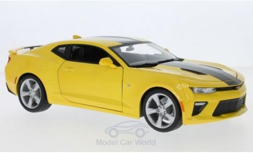Chevrolet Camaro SS 1/18 Maisto SS metallico giallo/nero 2016 modellino in miniatura