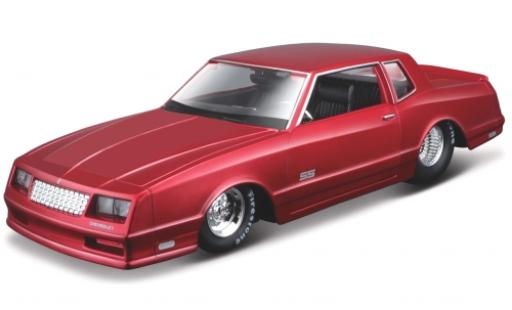 Chevrolet Monte Carlo 1/24 Maisto SS metallico rosso 1986 modellino in miniatura