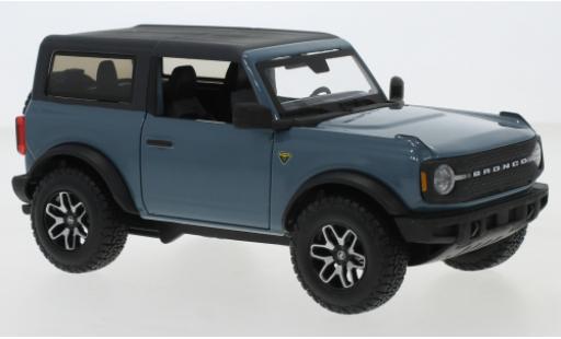 Ford Bronco 1/24 Maisto Badlands blu/matt-nero 2021 modellino in miniatura