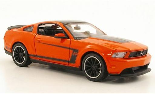 Ford Mustang 1/24 Maisto Boss 302 orange modellino in miniatura