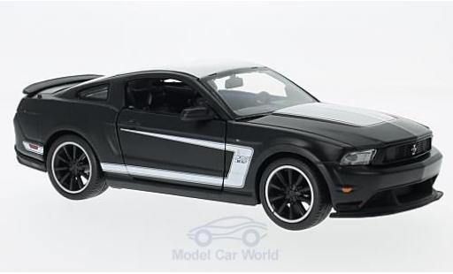 Ford Mustang 1/24 Maisto Boss 302 matt-nero/bianco modellino in miniatura