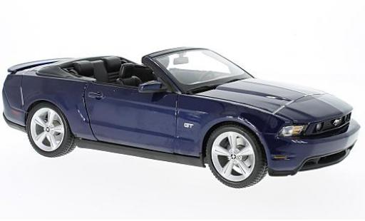 Ford Mustang 1/18 Maisto GT Convertibile metallico blu 2010 modellino in miniatura