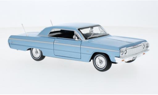 Chevrolet Impala 1/24 Maisto SS metallise blu clair 1964 modellino in miniatura