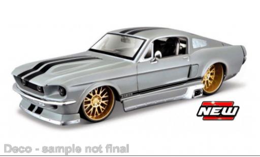 Ford Mustang 1/24 Maisto GT grigio/nero 1967 modellino in miniatura