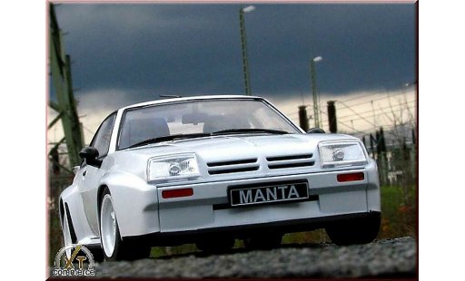 Opel Manta 400 1/18 Revell homologation grigio modellini auto