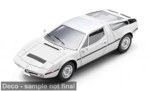 Modellini auto Maserati Bora silber 1971 1/43 Spark