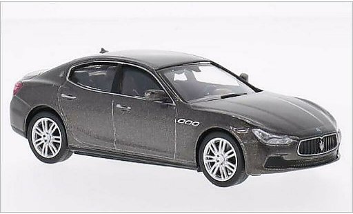 Maserati Ghibli Base 1/43 WhiteBox metallicoo grigio 2013 modellini auto