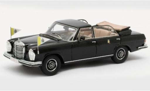 Mercedes 300 1/43 Matrix SEL Landaulette nero Vatikan 1951 mit Standarten modellino in miniatura