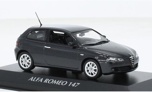 Alfa Romeo 147 1/43 Maxichamps metallise schwarz 2005 1:43 modellino in miniatura