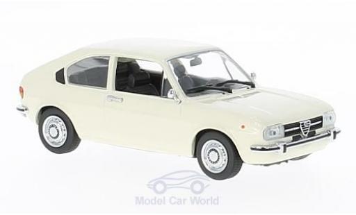 Alfa Romeo Alfasud 1/43 Maxichamps bianco 1972 modellino in miniatura