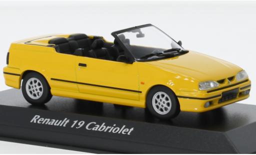 Renault 19 1/43 Maxichamps cabriolet giallo 92 modellino in miniatura
