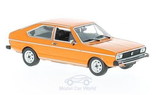 Volkswagen Passat 1/43 Maxichamps orange 1975 modellino in miniatura
