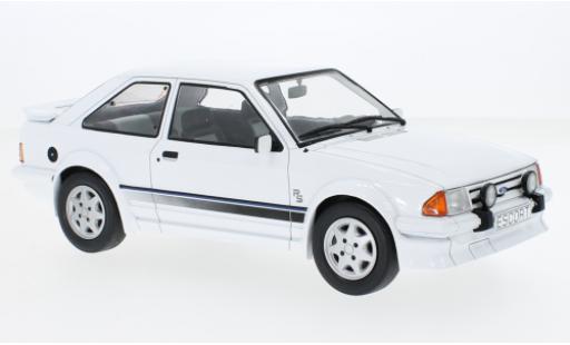 Ford Escort 1/18 MCG MK III RS Turbo bianco 1985 modellino in miniatura