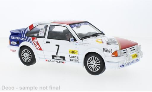Ford Escort 1/18 MCG MK III RS Turbo No.7 Haspengouw rally 1985 modellino in miniatura