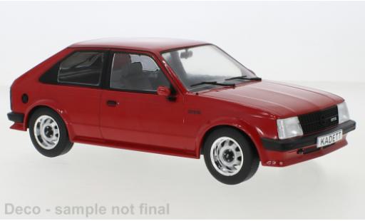 Opel Kadett 1/18 MCG D GTE rosso 1983 modellino in miniatura