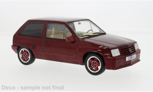 Opel Corsa 1/18 MCG A Custom metallise rot 1983 1:18 modellino in miniatura