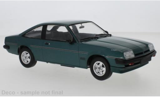 Opel Manta 1/18 MCG B 400 bianco 1980 Exklusiv Model Car World modellino in miniatura