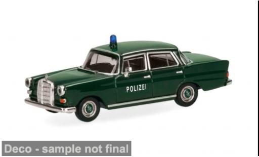 Modellini auto Mercedes 200 D (W110) 1965 Polizei Hessen 1/87 Herpa
