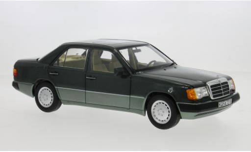 Mercedes 230 1/18 Norev E (W124) grün/grün 1990 1:18 modellino in miniatura