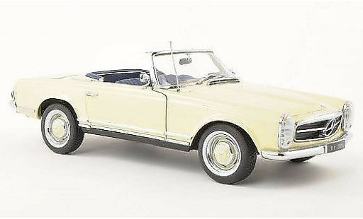 Mercedes 230 SL 1/18 Norev (W113) beige Prasentation IAA 1963 modellini auto