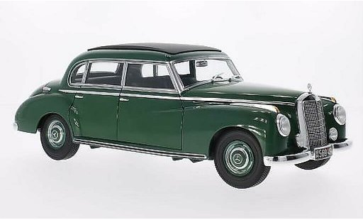 Mercedes 300 Base 1/18 Norev verde 1955 modellini auto