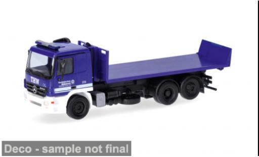 Modellini auto Mercedes Actros blau/weiss THW Frankfurt/Main 1/87 Herpa