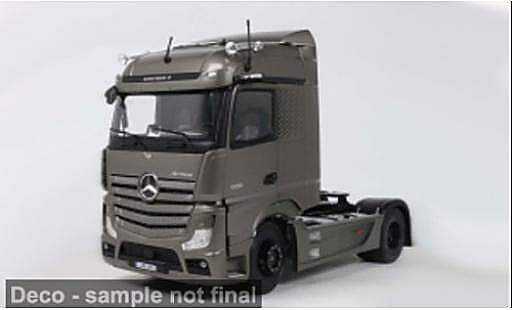 Modellini auto Mercedes Actros L silber 2021 1/24 Solido
