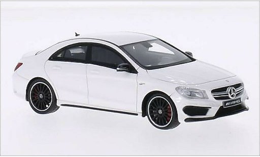 Mercedes CLA Base 1/43 Spark 45 AMG bianco 2014 modellini auto