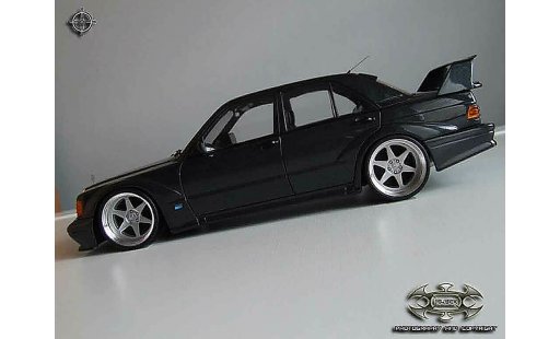 Mercedes 190 Evo 1/18 Autoart 2.5 16 evolution 2 jantes bords larges modellini auto