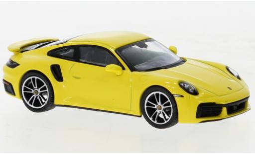 Porsche 992 Turbo s 1/64 Mini GT 911  Turbo S giallo modellino in miniatura