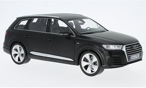 Audi Q7 1/18 Minichamps matt-nero 2015 modellino in miniatura