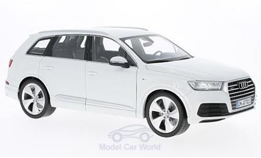 Audi Q7 1/18 Minichamps bianco 2015 modellino in miniatura