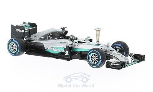 Mercedes F1 1/43 Minichamps W07 Hybrid No.6 AMG Petronas Team Petronas Formel 1 2016 mit Pokal N.Rosberg modellino in miniatura