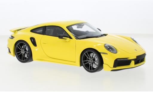 Porsche 992 Turbo s 1/18 Minichamps 911  Turbo S Sport Design giallo 2021 modellino in miniatura