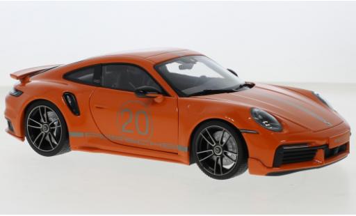 Porsche 992 Turbo s 1/18 Minichamps 911  Turbo S Sport Design orange 2021 modellino in miniatura