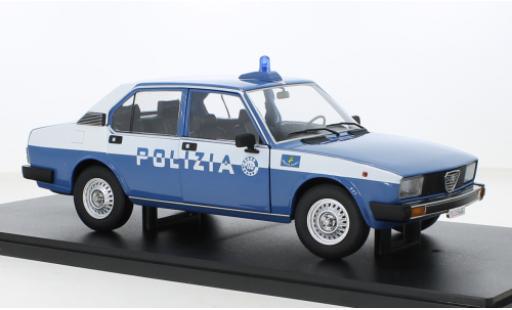 Alfa Romeo Alfetta 1/18 Mitica Berlina 2000 Polizia Stradale 1978 modellino in miniatura