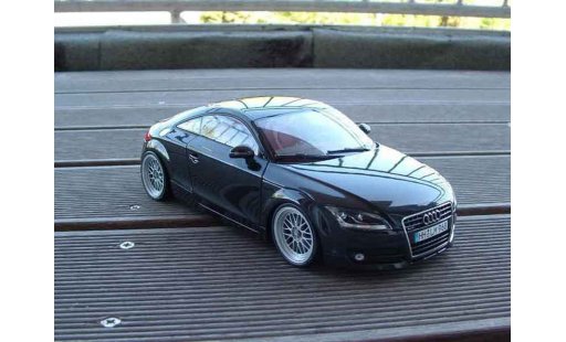 Audi TT coupe 1/18 Minichamps jantes bbs modellini auto