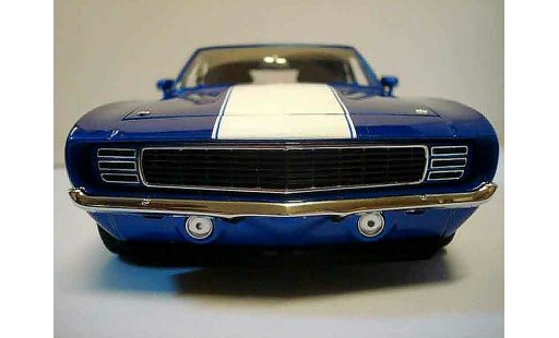 Chevrolet Camaro Z28 1/18 GMP street version modellini auto
